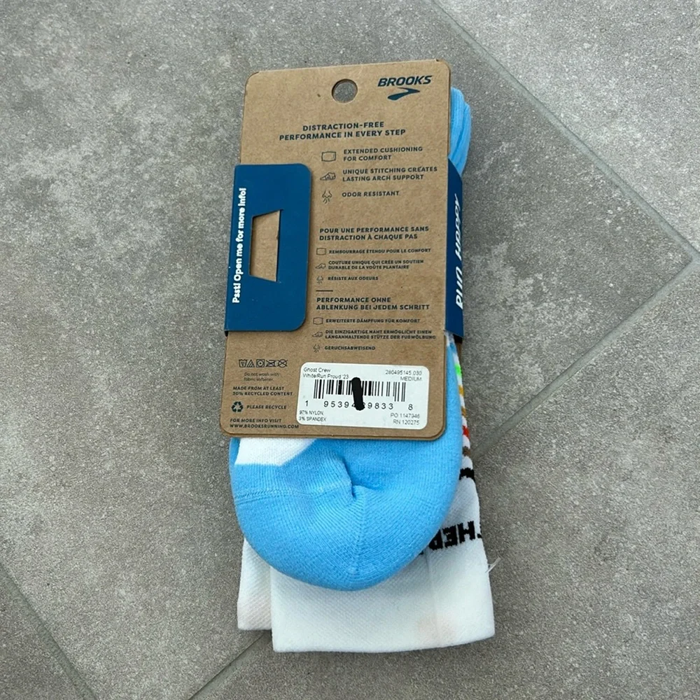 Brooks NEW High Cushion Ghost sock crew🔥 no offer item🔥